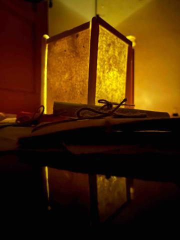 物之手作 - 手作紙-夜燈重生術 / 兒童美感教育課 /
新竹241藝術空間課程 / 2024