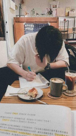 提供240服務的專家洪紫舜