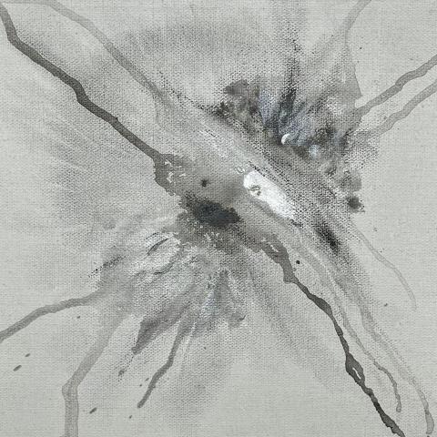 Zoey - Rise/ Acrylic