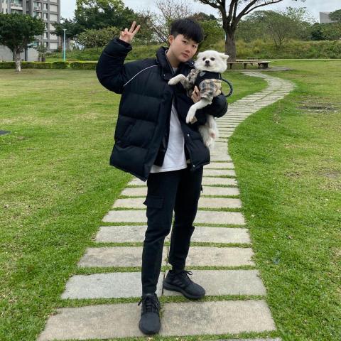 提供養狗貓服務的專家安