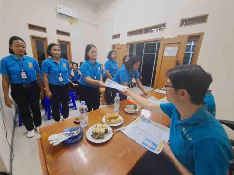 李綾-外勞諮詢＆申請(頂尖國際人力) - 來源國訓練中心訪查，為雇主嚴格把關看護品質