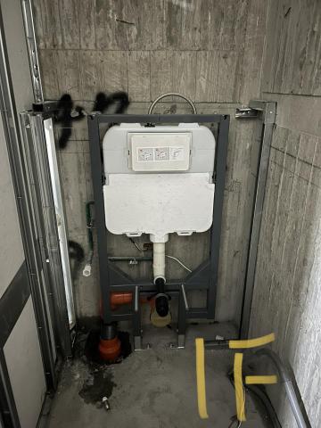 龍懿工程行 - 暗埋式壁掛馬桶背箱施作