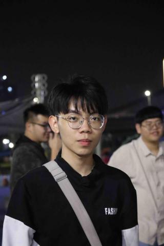 提供2024世足服務的專家陳逸茗