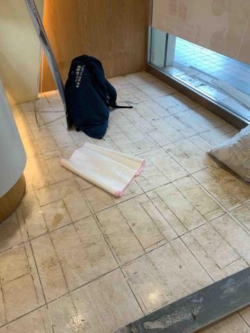 曜藝設計工程 - 板橋醫美診所 地板拆除 重新鋪設