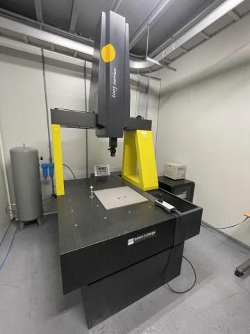 鉅竑精密工業有限公司/洪先生 - 三次元量測
Brown & Sharpe