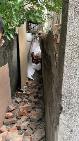 曜藝設計工程 - 板橋地震圍牆倒 打除清運