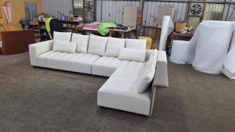 毛毛蟲專業沙發設計維修製造 - 