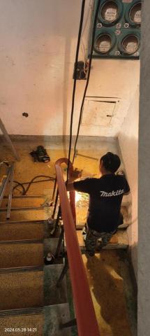 誠豐鐵件工程行 - 樓梯扶手維修加強