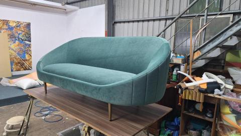 毛毛蟲專業沙發設計維修製造 - 