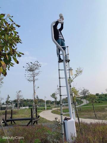 小於系統有限公司 - 儀表安裝調教