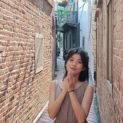 提供53服務的專家翁碩徽