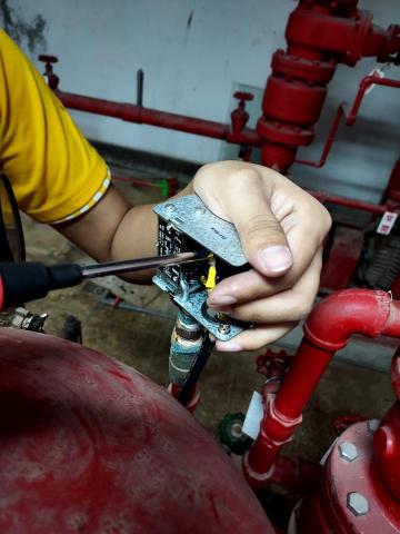 卓望消防工程有限公司 - 壓力開關更換