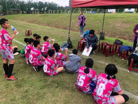 劉佳雄 - 足球比賽隊形講解~