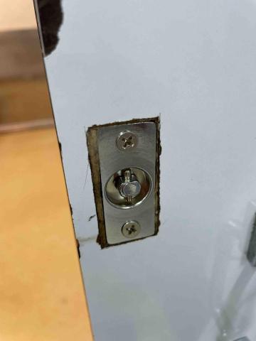 🚪松美木門維修🚪 - 日本Alpha 503 插勾鎖頭安裝 🚪松美木門維修🚪 - 日本Alpha 503 插勾鎖頭安裝