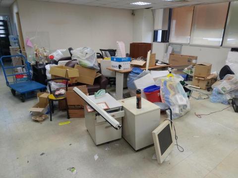 得志搬家/廢棄物清運 - 大型辦公室清除
