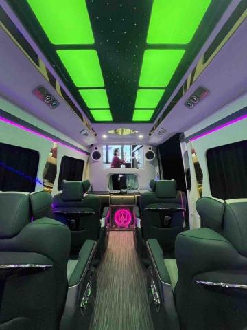 鑫辰國際有限公司 - 