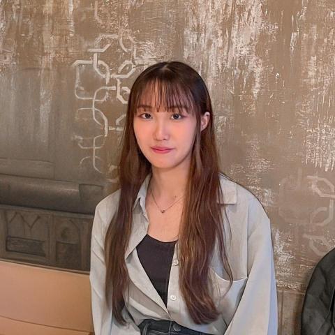 提供經營管理服務的專家簡妘曈Jaelyn