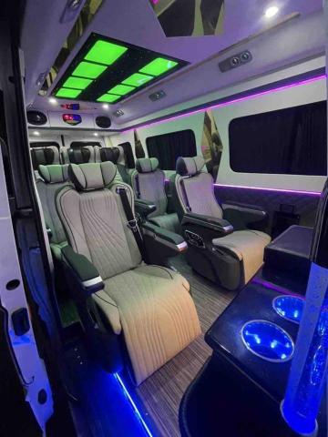 鑫辰國際有限公司 - 