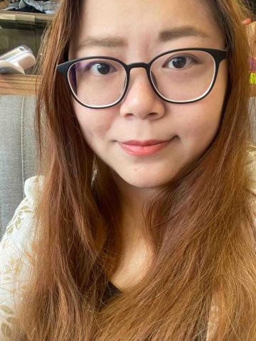 提供autocad服務的專家Zoe柯