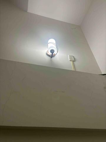 郭奕增 - 更換樓梯間電燈