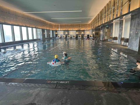 鮪魚游泳學校 - 五星級的教學品質