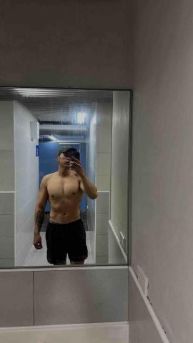 曾祥軒 - 平時身材紀錄?