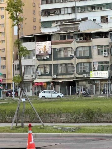 毛小窩寵物旅館-免費專車接送-合法經營（寵字營登皆有） - 