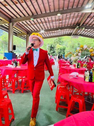 婚禮活動尾牙各式活動主持人毛麗人 - 主持人彩排