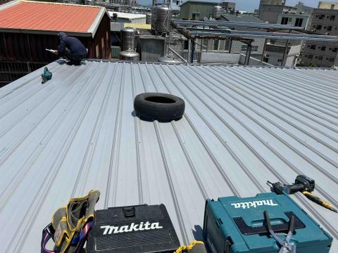 冠品鐵工 工程行 - 