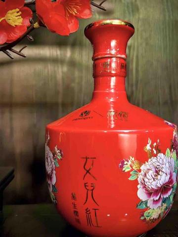 Simon - 幫中式養生餐廳設計酒瓶瓶身圖案