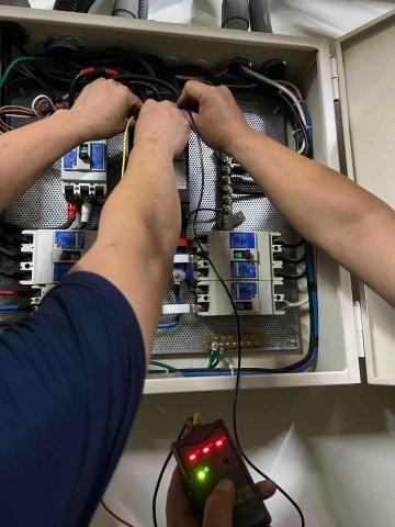 魏吉宏 - 電路查修