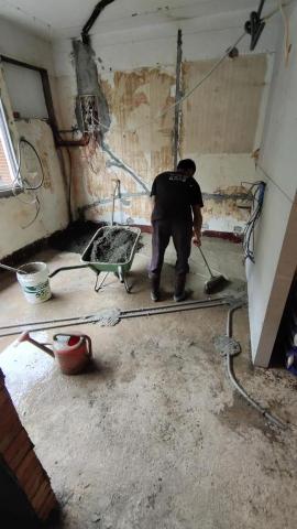 地平線地板工程 - 