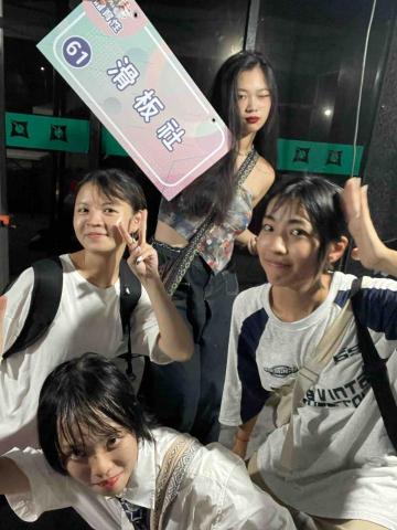 中興大學電機系（學生） - 大學剛創滑板社，第一次社團博覽會！