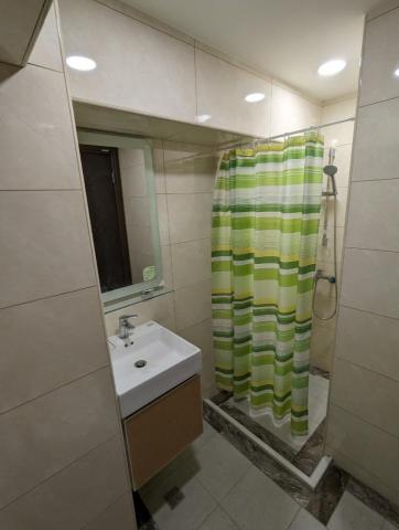 ESTJ室內裝修有限公司 - 衛浴翻新/半開放式衛浴