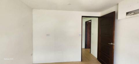 你為什麼不問問神奇海螺呢 - 苗栗縣竹南鎮，社區：La More 施工前