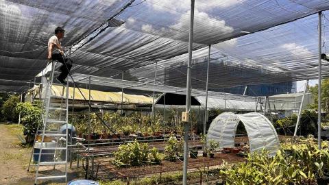 振元實業有限公司 - 蘭花園雨遮