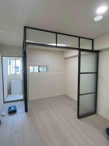 巨懋裝潢鐵件有限公司 - 玻璃拉門隔間