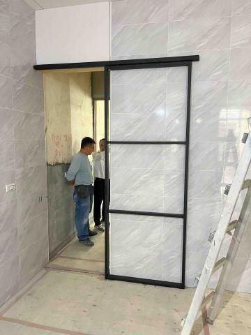 巨懋裝潢鐵件有限公司 - 鐵件拉門