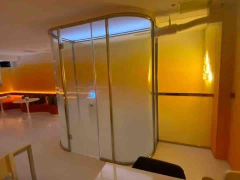 巨懋裝潢鐵件有限公司 - 造型玻璃窗框