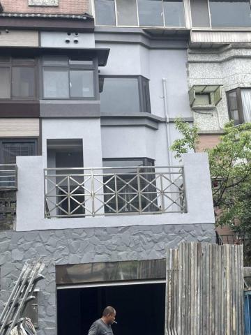 外牆拉皮＆老屋翻修工程 - 