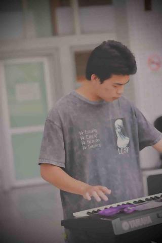 峻瑋 - 大學社團成果發表