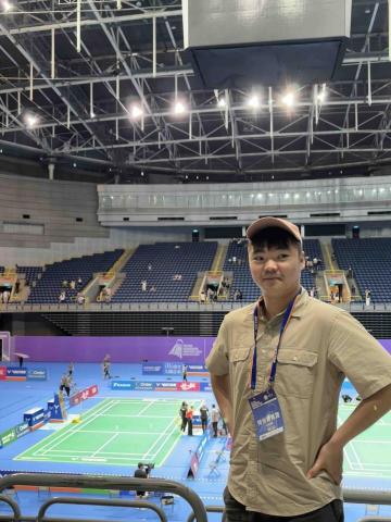 提供羽球規則服務的專家宋奕霆