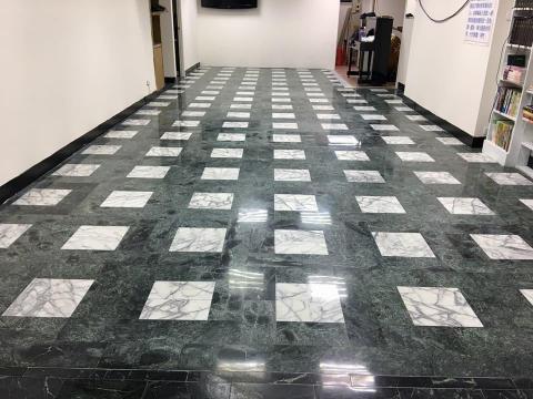 佳美潔 - 大理石地板研磨拋光晶化處理後 佳美潔 - 大理石地板研磨拋光晶化處理後