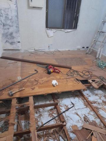 鄭仁彰 - 木地板拆除