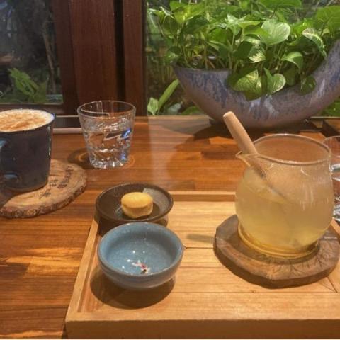 提供化妝品收納盒服務的專家Ruichi Pan