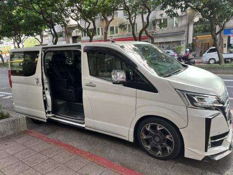 胡維達 - 電動門