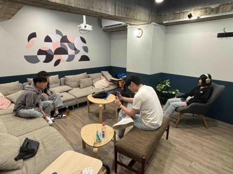 星動文創有限公司 - 