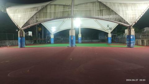 築壯有限公司 - 壓克力球場