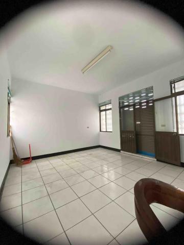 張小凱 - 油漆施作