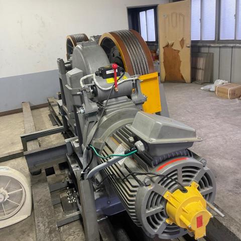 提供電梯保養費服務的專家蘇偉倫